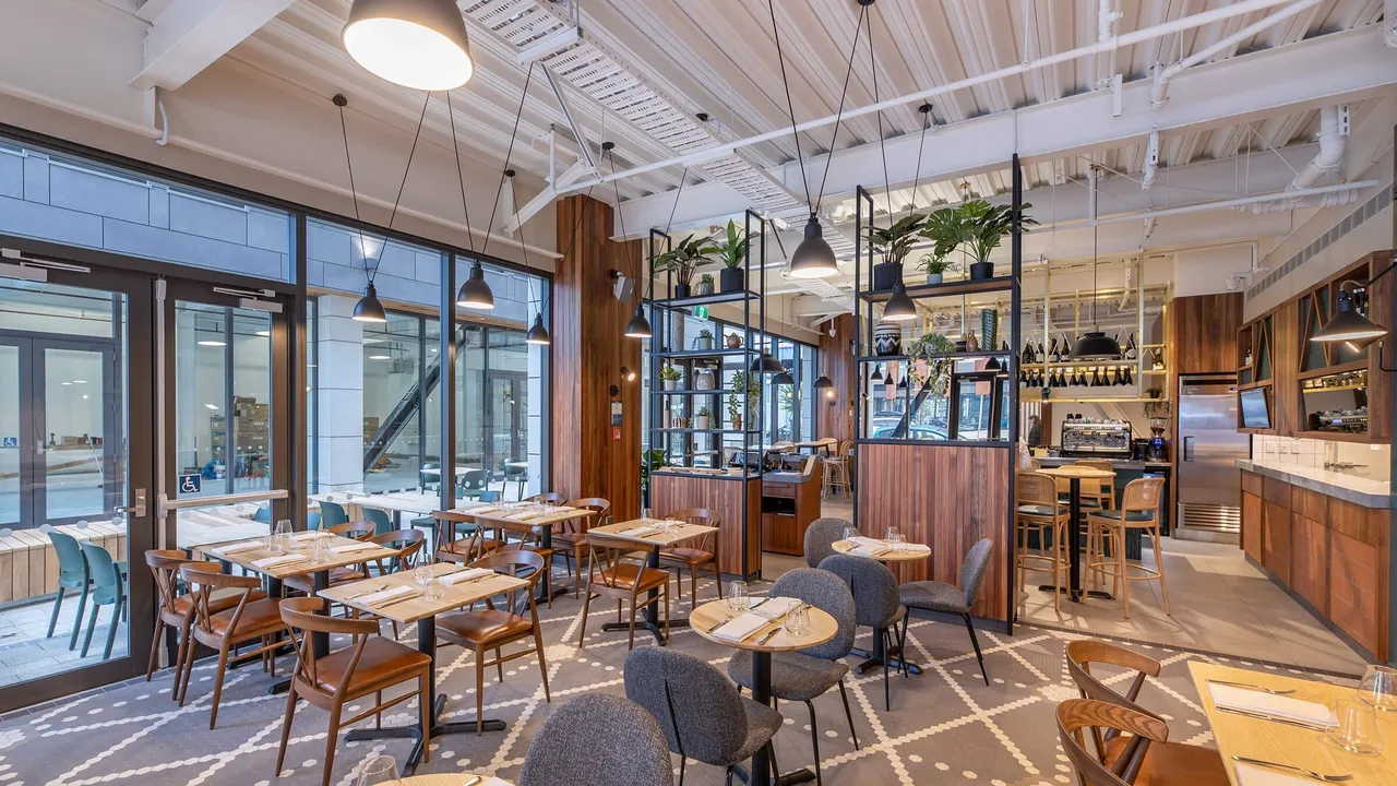 Inside of the Sudima Christchurch City restaurant