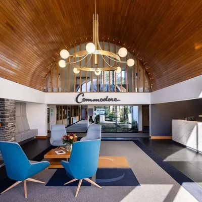 Winter Deals Commodore Hotel